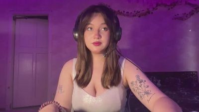 DeniseAlegre live cam on Cam4
