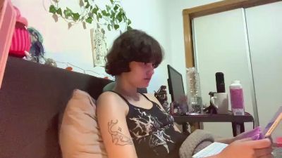 DeniseMedders live cam on Cam4