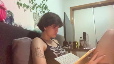 DeniseMedders live cam on Cam4