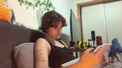 DeniseMedders live cam on Cam4