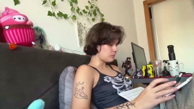 DeniseMedders live cam on Cam4