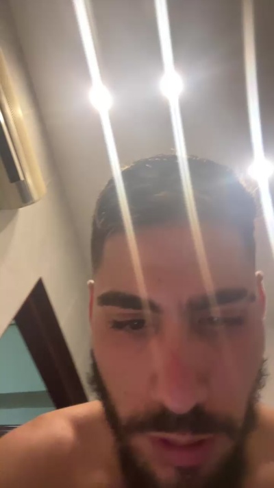 Denuevosaqui live cam on Cam4