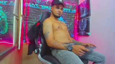 Dereck_jackson_ live cam on Cam4