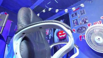 Dereckk_Boy88 live cam on Cam4