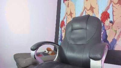 Dereckk_Boy live cam on Cam4