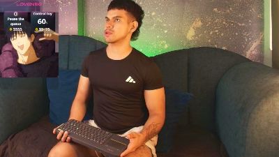 Derek_Voss live cam on Cam4