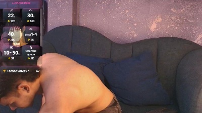 Derek_Voss live cam on Cam4