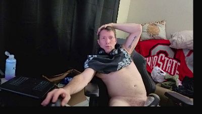 Derekzman live cam on Cam4