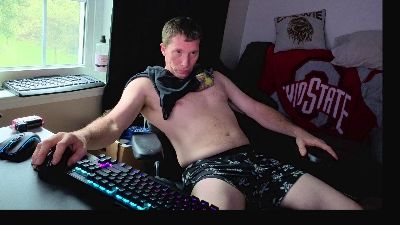 Derekzman live cam on Cam4