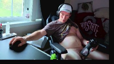 Derekzman live cam on Cam4