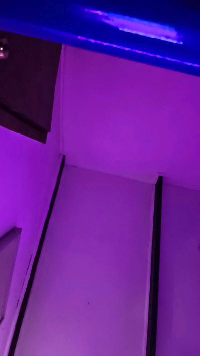 DeresaExotic live cam on Cam4