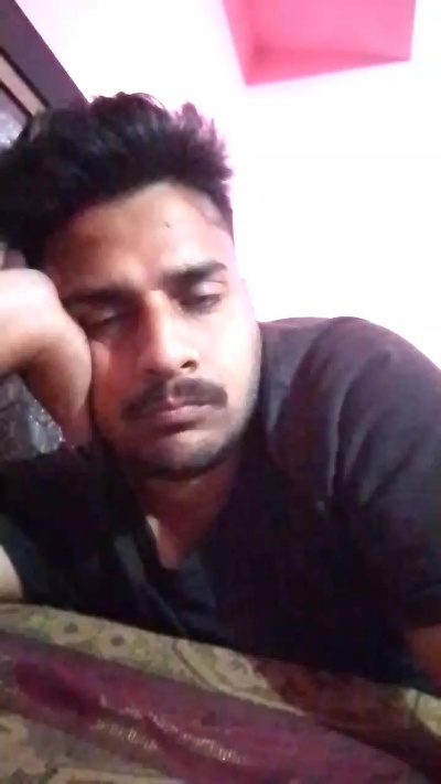 DesiHunk245 live cam on Cam4