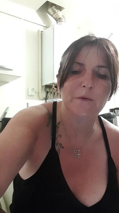 Desiree1951 live cam on Cam4