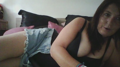 Desiree1951 live cam on Cam4