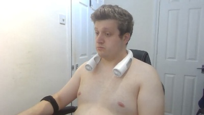 Desperat2Holdit live cam on Cam4