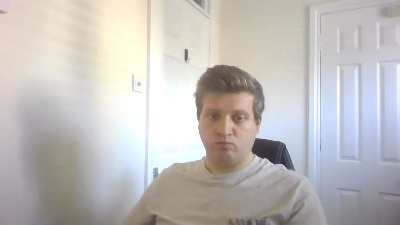 Desperat2Holdit live cam on Cam4