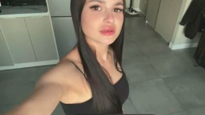DespinaMoock live cam on Cam4