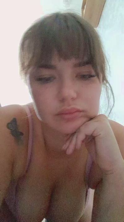DestinyKirk live cam on Cam4