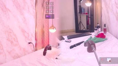 DestinyReece live cam on Cam4