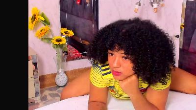 DestinyReece live cam on Cam4