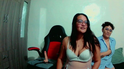 Destrukturadaa live cam on Cam4