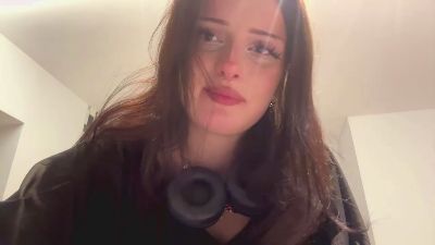 DetraYarnell live cam on Cam4