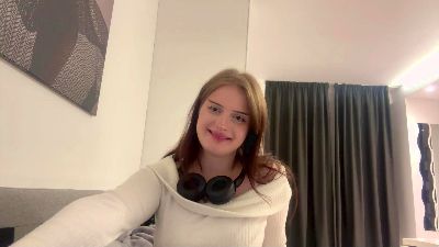 DetraYarnell live cam on Cam4