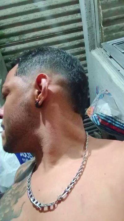 Deusgrego live cam on Cam4