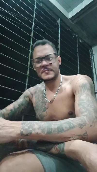 Deusgrego live cam on Cam4