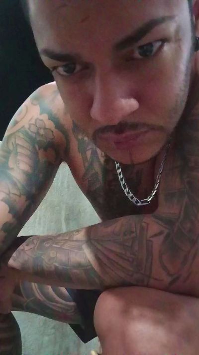 Deusgrego live cam on Cam4