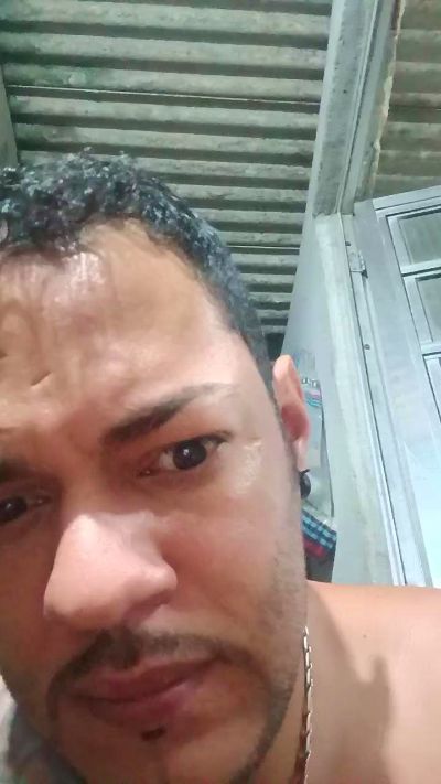 Deusgrego live cam on Cam4