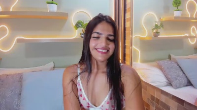 Devi_Collin live cam on Cam4