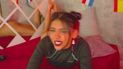 Devil_Alice69 live cam on Cam4