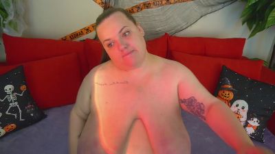 DevilishMuse live cam on Cam4