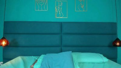 DevineSimone live cam on Cam4