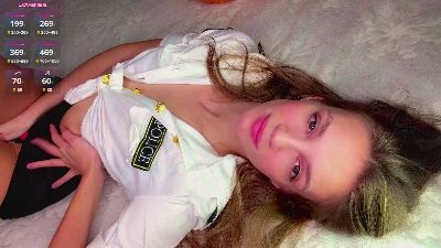 DevonLandrigan live cam on Cam4