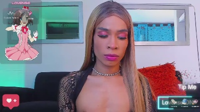 DevoraHorney33 live cam on Cam4
