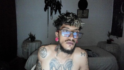 DexBick live cam on Cam4