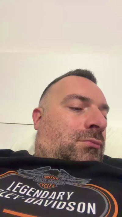 Diabloinside live cam on Cam4
