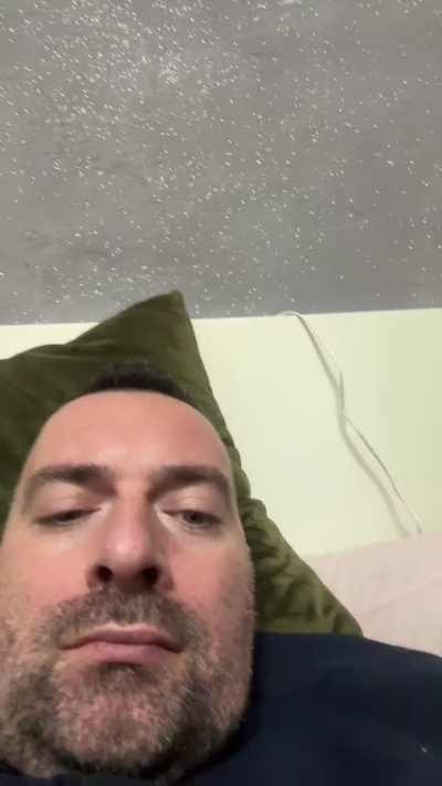 Diabloinside live cam on Cam4