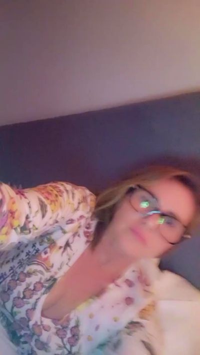 Diamant1Crystal live cam on Cam4