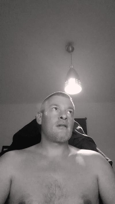 DiamonCock live cam on Cam4