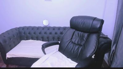 DiamondVelour1 live cam on Cam4