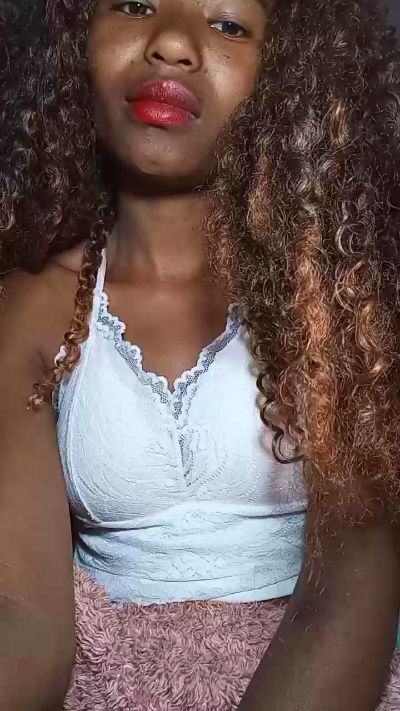 Diamsesy live cam on Cam4