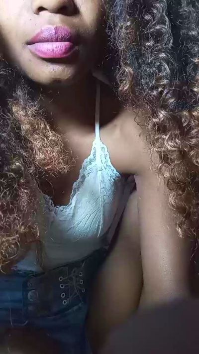Diamsesy live cam on Cam4
