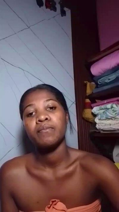 Dianah live cam on Cam4