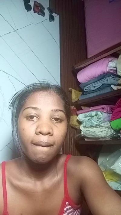 Dianah live cam on Cam4