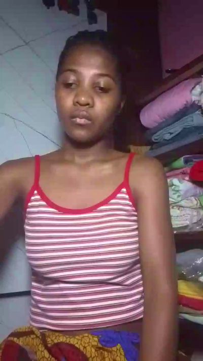 Dianah live cam on Cam4