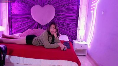 Diane_tsumi webcam