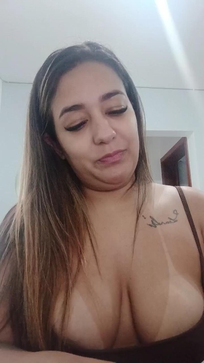 Dias98 live cam on Cam4